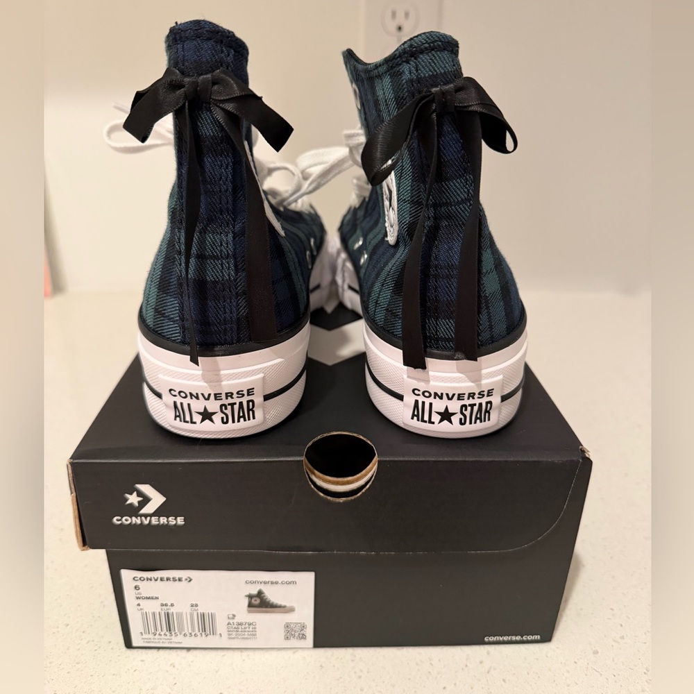 Converse Womens High-Tops - Navy and Black Plaid. New not worn.